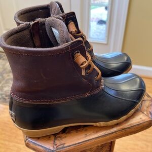 Women's Sperry All-Seaons Duck Boots Size 9
